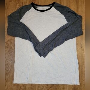 Mens Old Navy Off White Grey Sleeves Crew Neck Tee size Large